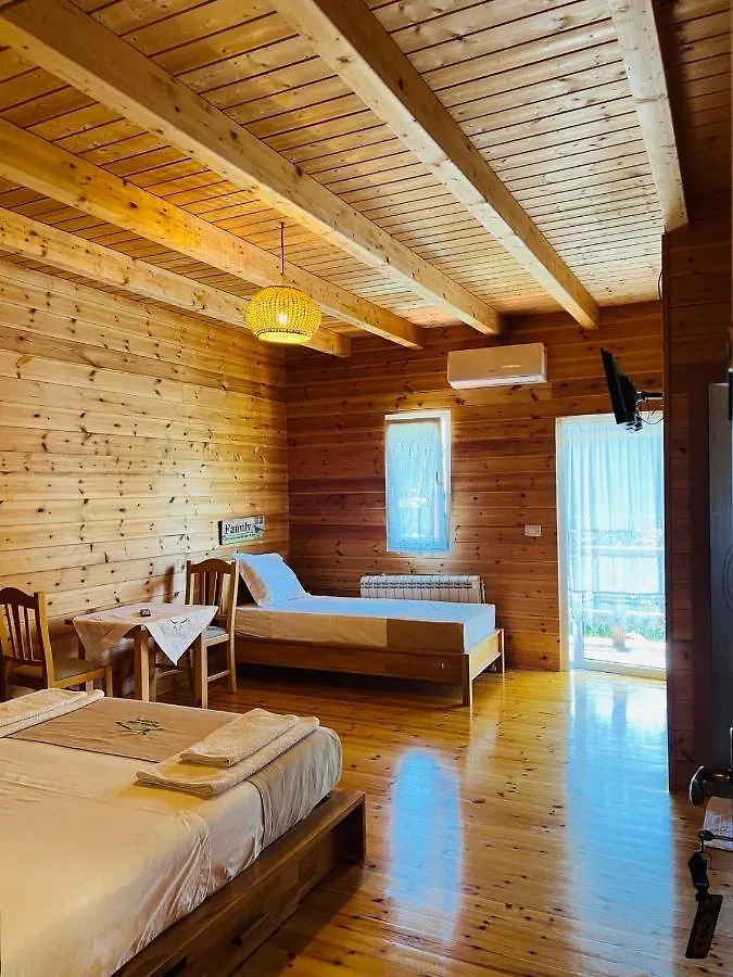 Bujtina Dini Hotel Rubik Guest house